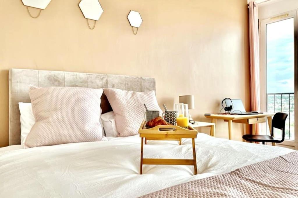 Ciel De Paris : Vue Tour Eiffel Apartment Шоази-льо-Роа Екстериор снимка