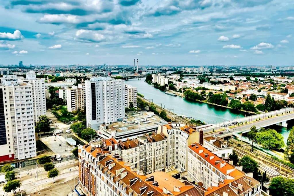 Ciel De Paris : Vue Tour Eiffel Apartment Шоази-льо-Роа Екстериор снимка